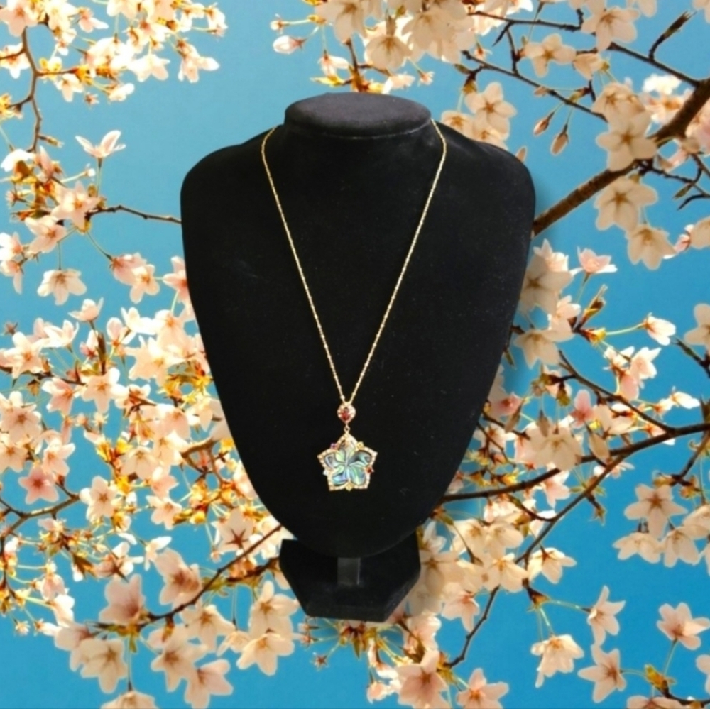 Stauer | BNIB Pretty Rainbows End Abalone Pendant Chain Necklace